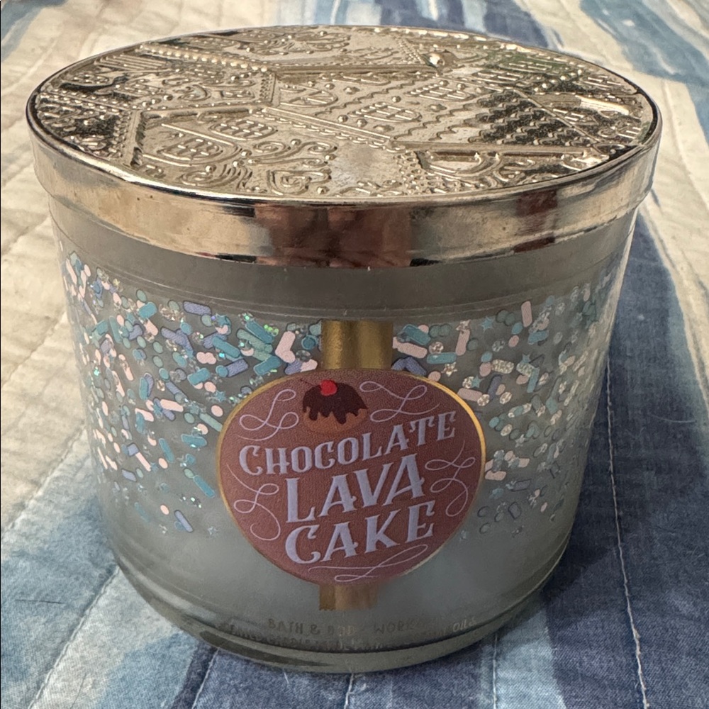 Chocolate Lava Cake candle